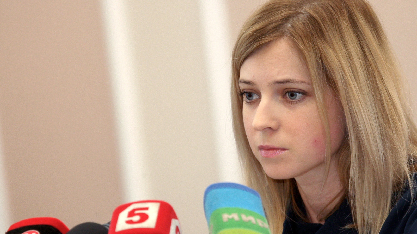 Natalia Poklonskaya Wallpapers