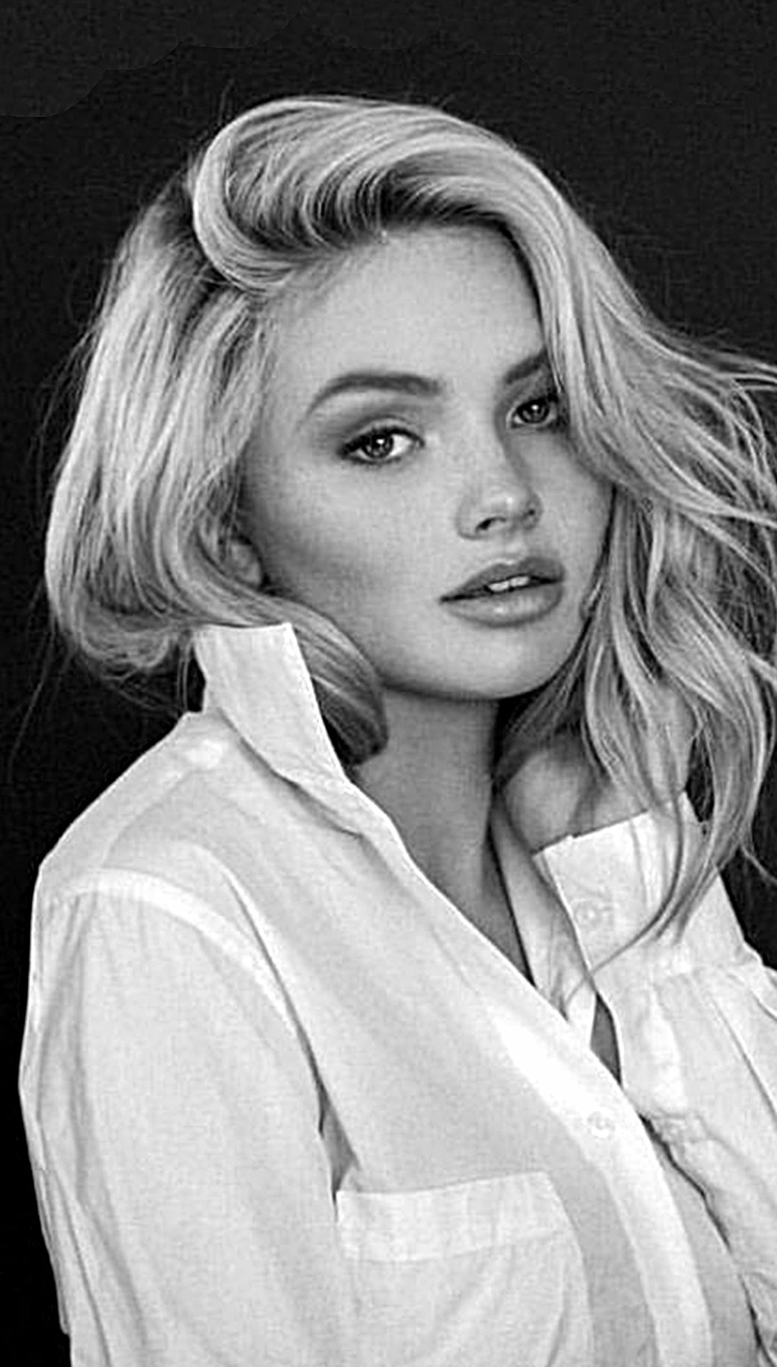 Natalie Alyn Lind Monochrome Wallpapers