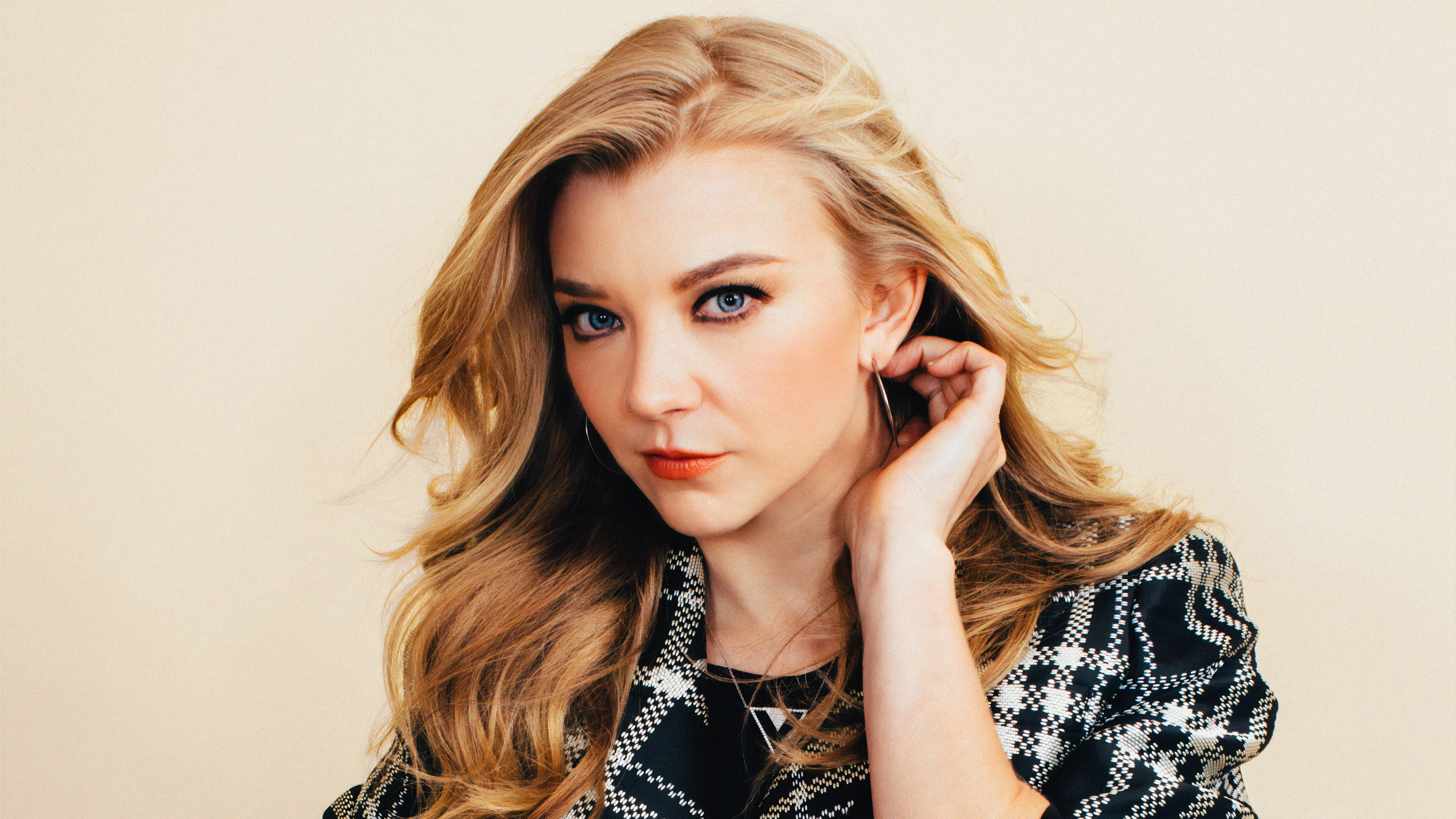 Natalie Dormer Beautiful Blue Eyes Wallpapers