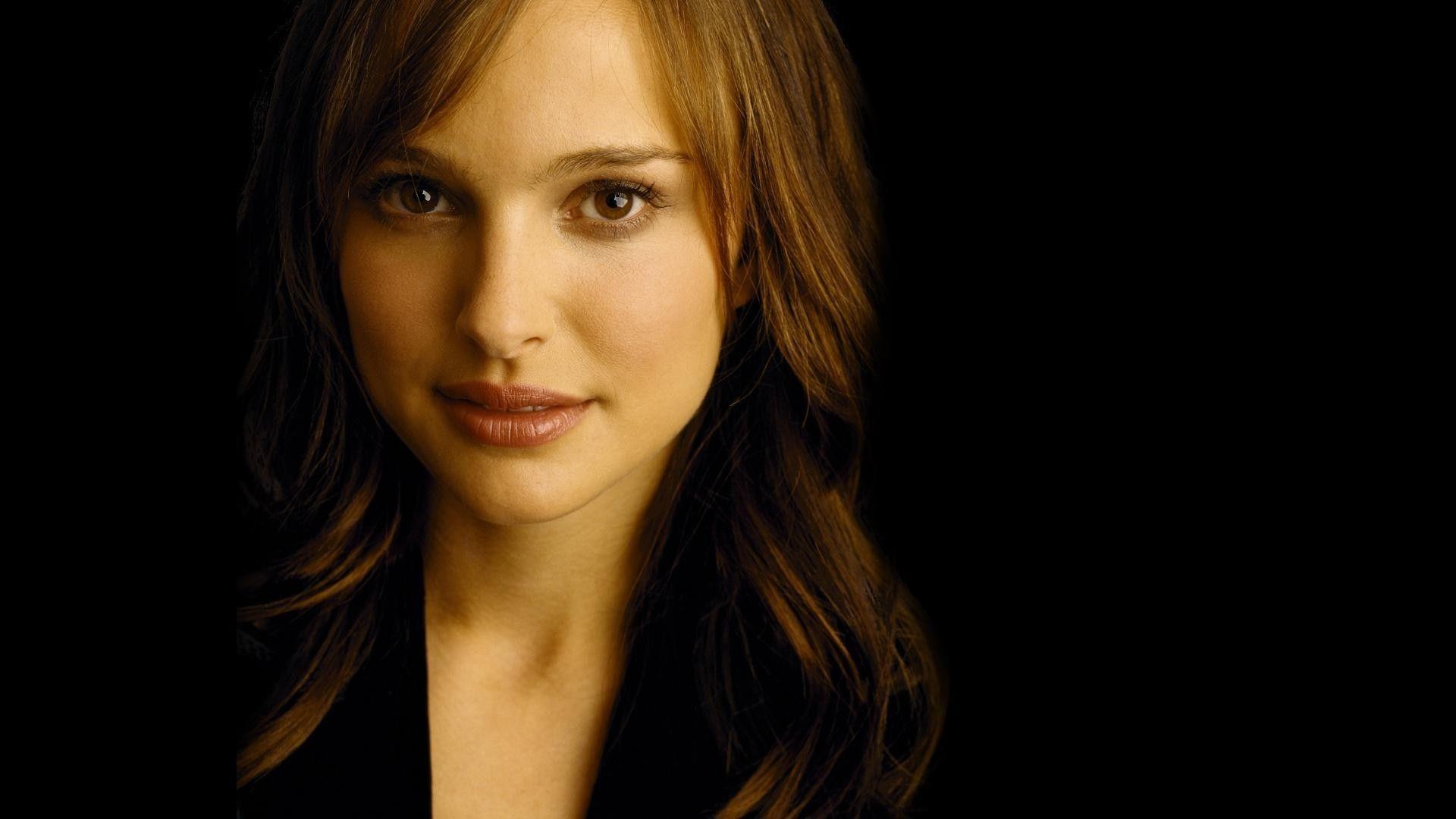 Natalie Portman 2019 Wallpapers