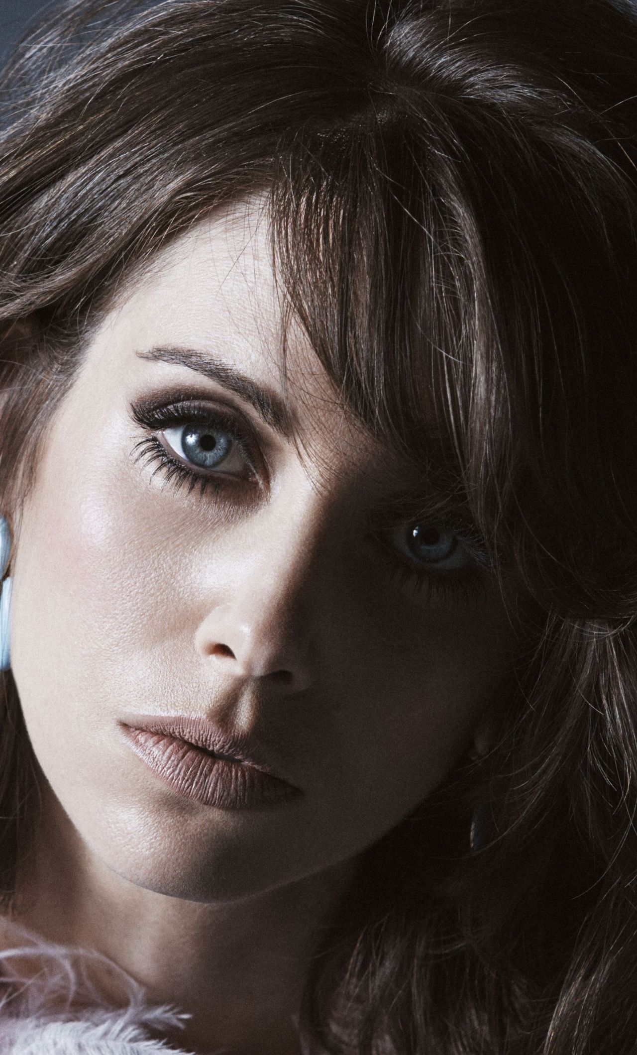 New Alison Brie 2020 Actress Wallpapers