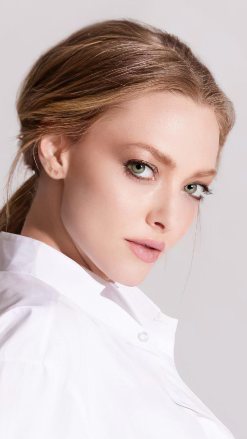 New Amanda Seyfried 2021 Wallpapers