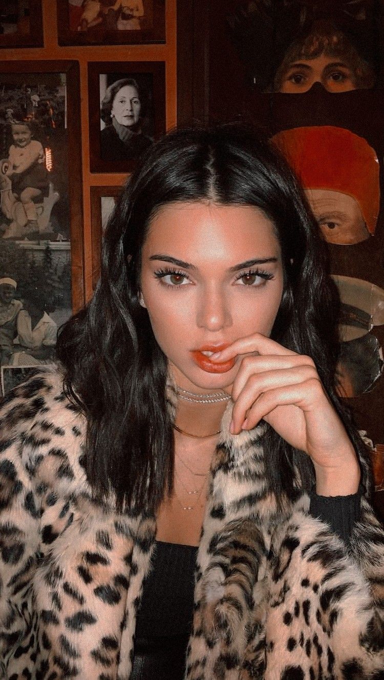 New Kendall Jenner 2021 Photoshoot Wallpapers