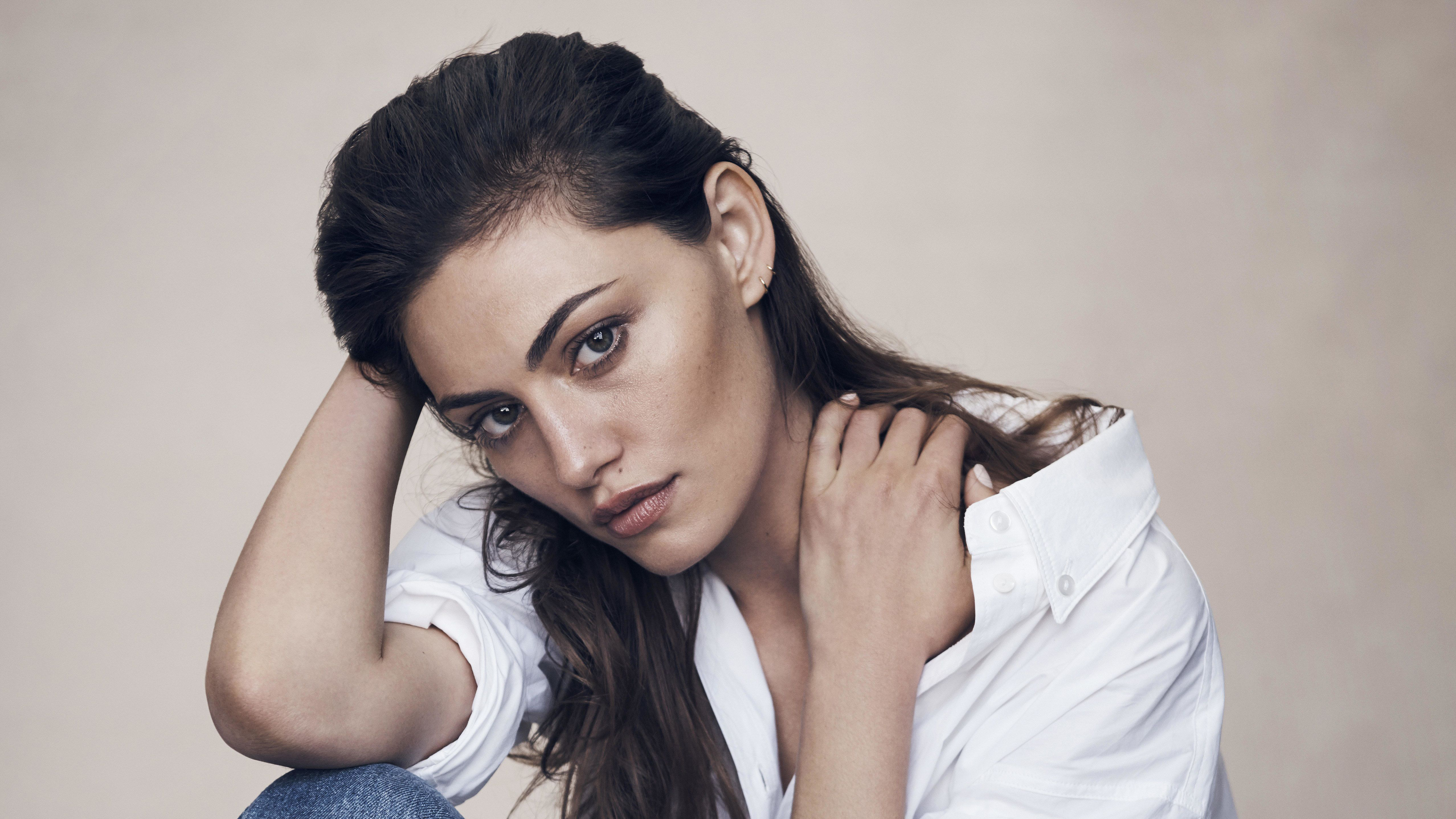 New Phoebe Tonkin Wallpapers