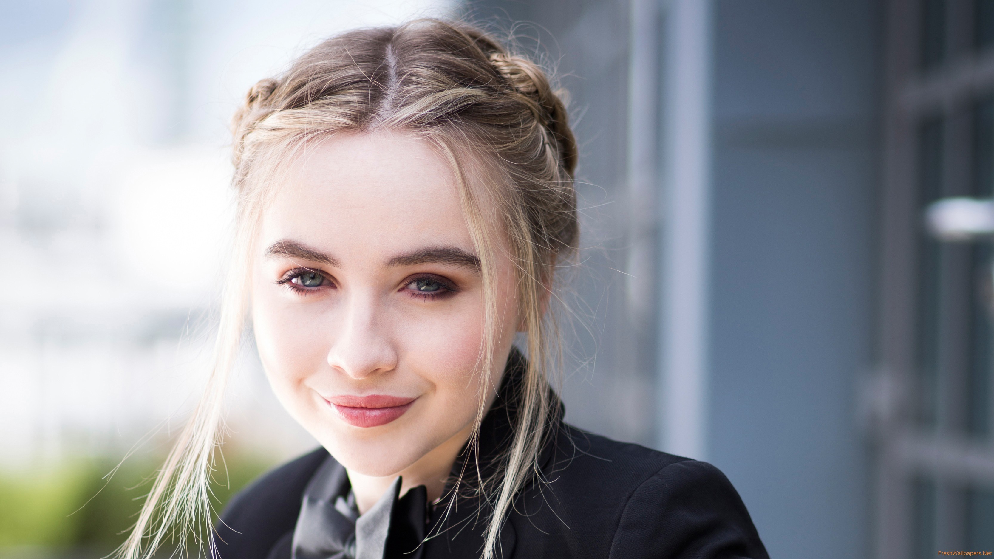 New Sabrina Carpenter Wallpapers