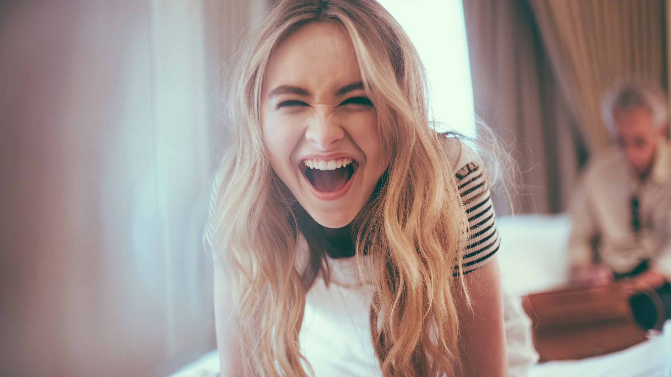 New Sabrina Carpenter 2020 Wallpapers