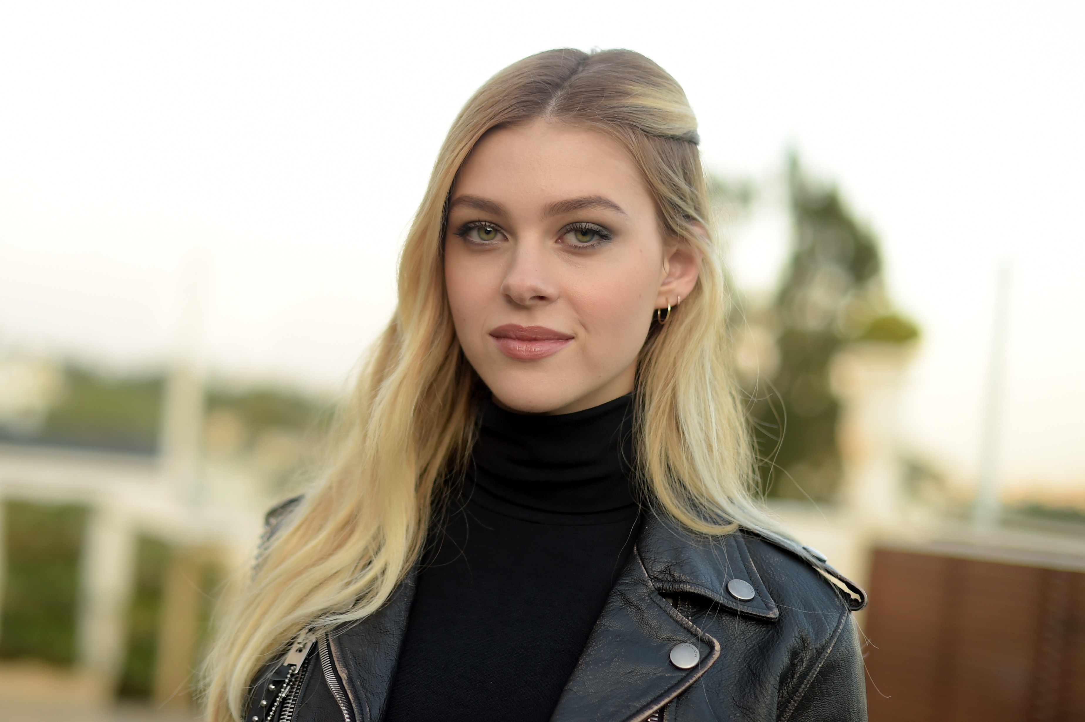 Nicola Peltz In 2017 Wallpapers