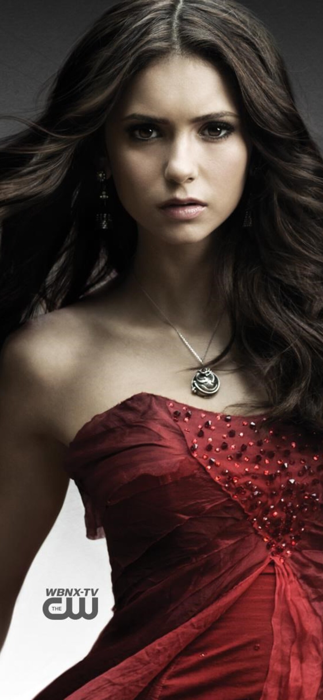 Nina Dobrev In Vampire Diaries Tv Show Wallpapers