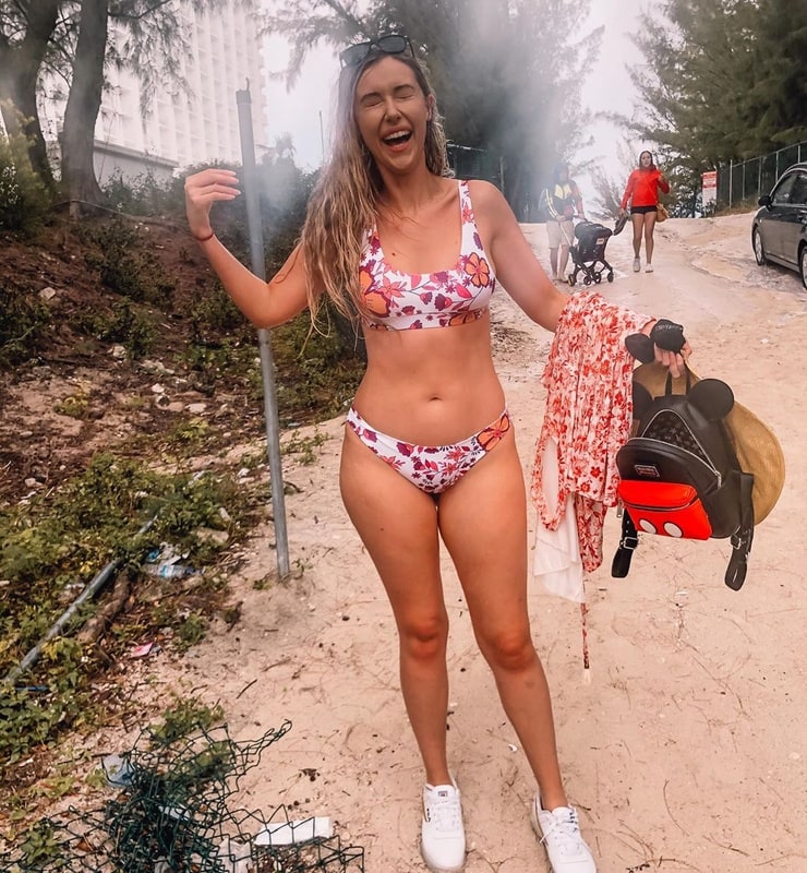 Noelle Foley Wallpapers