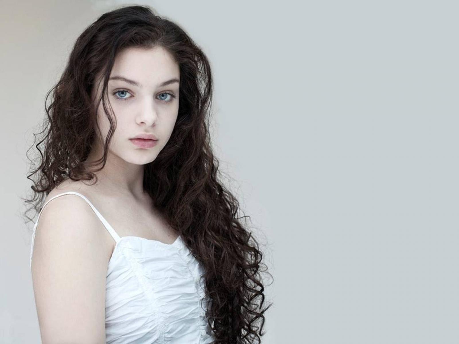 Odeya Rush Wallpapers