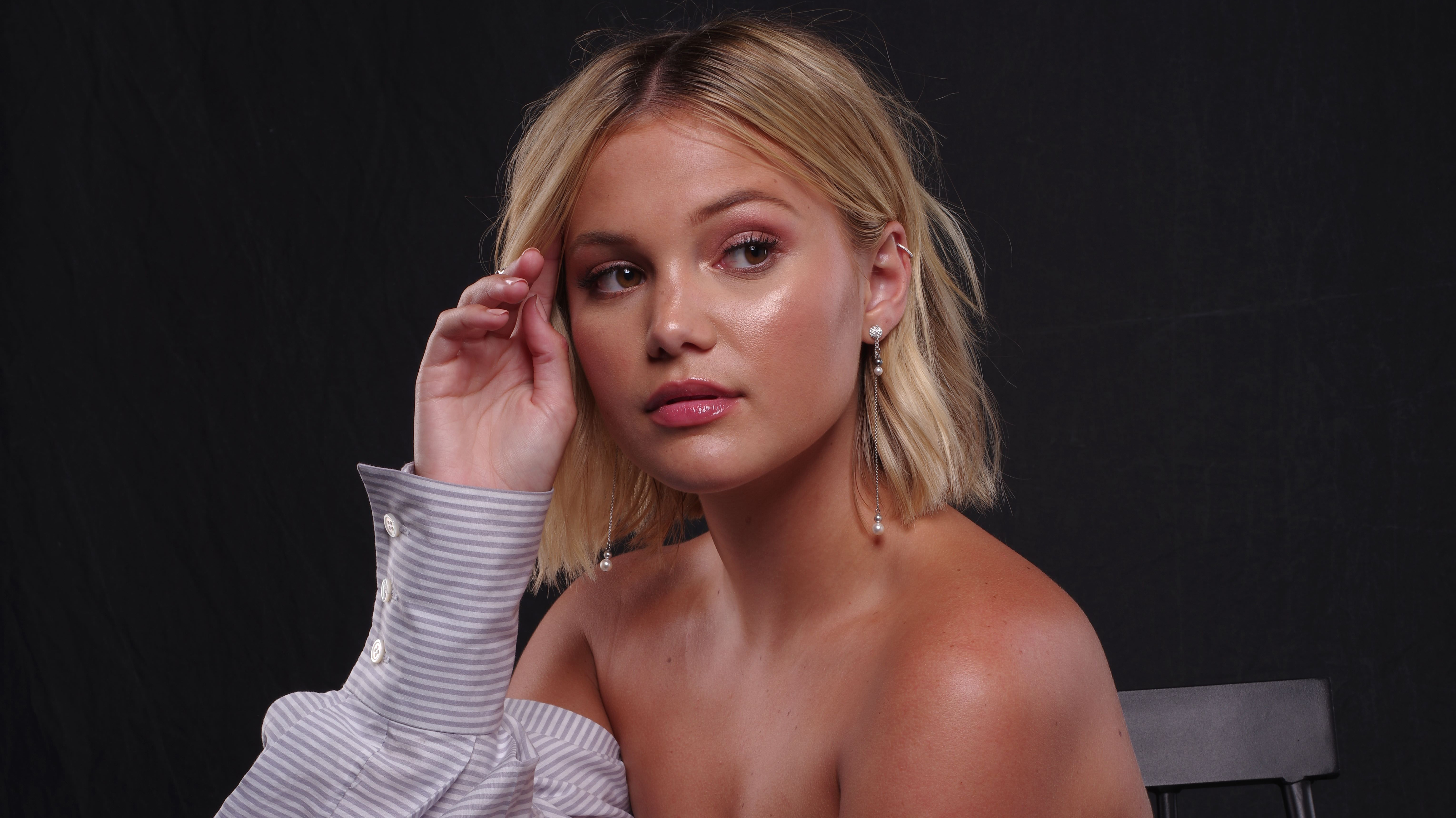 Olivia Holt Wallpapers