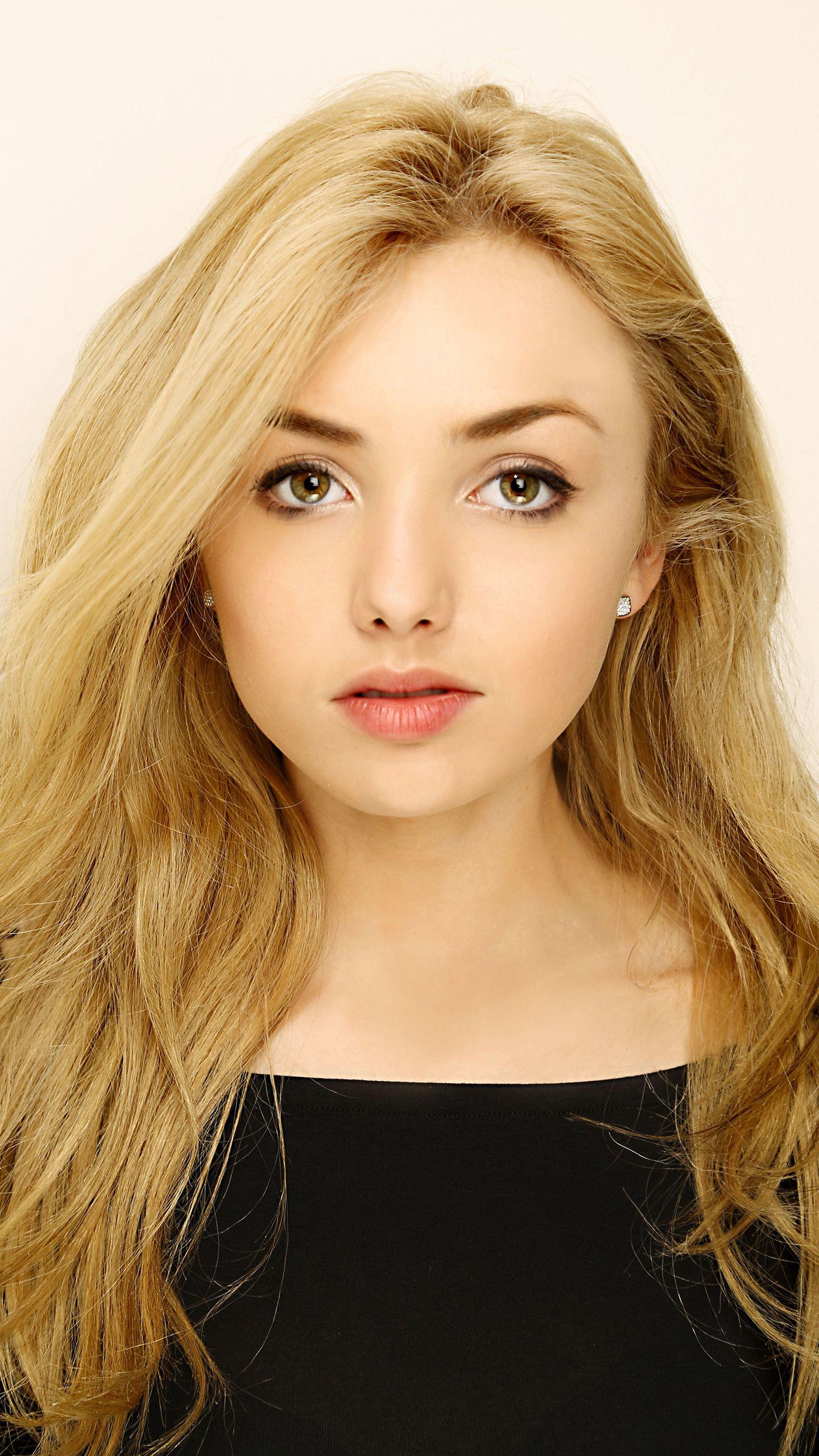 Peyton List Wallpapers