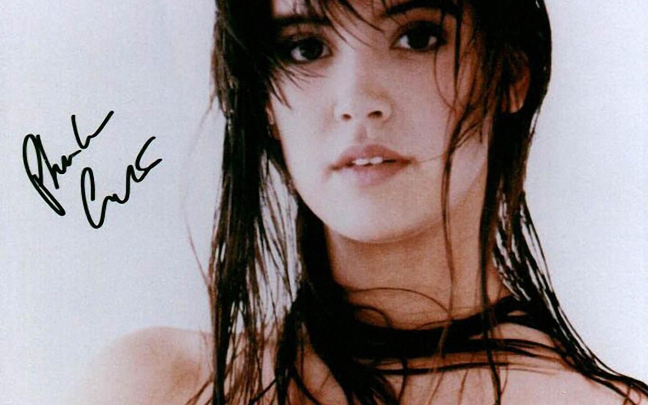 Phoebe Cates Wallpapers