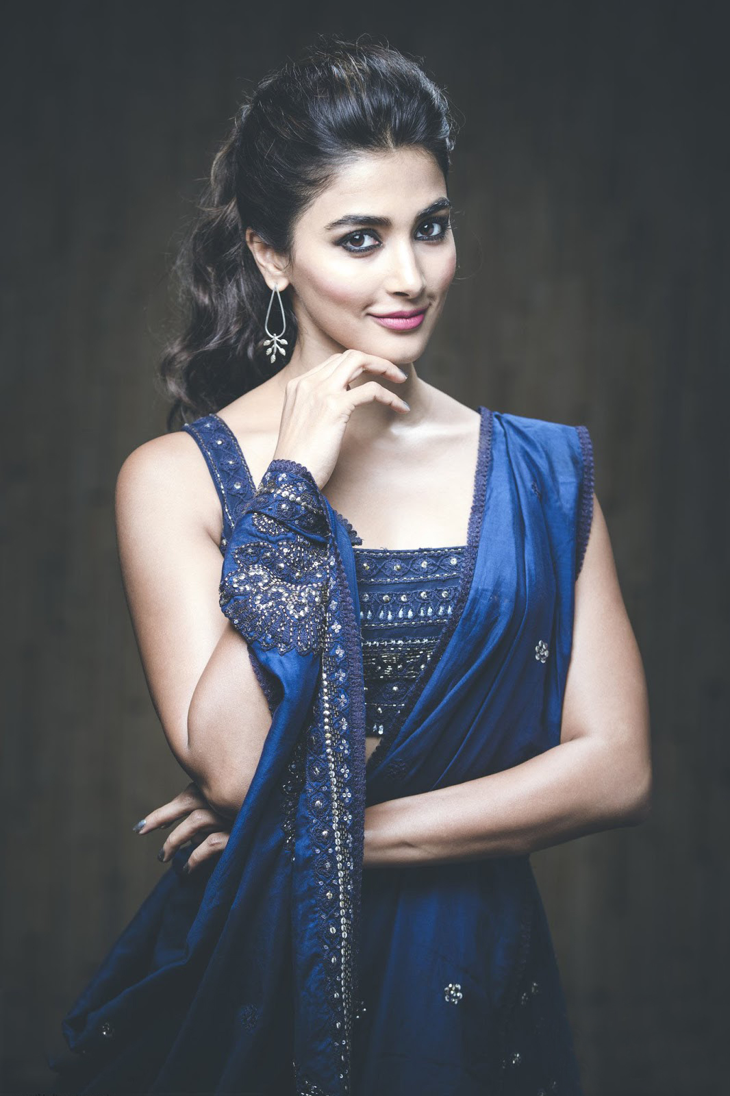 Pooja Hegde Wallpapers