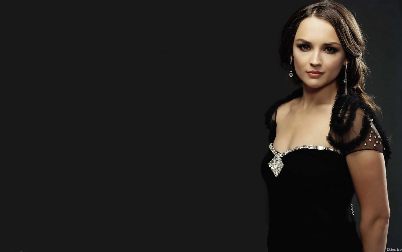 Rachael Leigh Cook Wallpapers