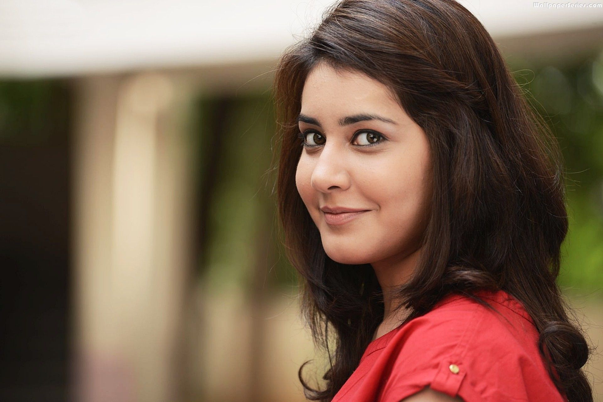 Rashi Khanna Wallpapers