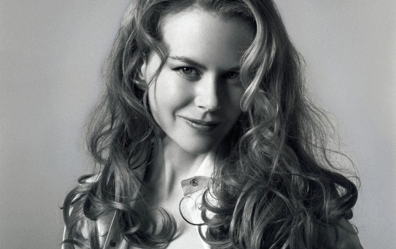 Redhead Nicole Kidman 5k Wallpapers