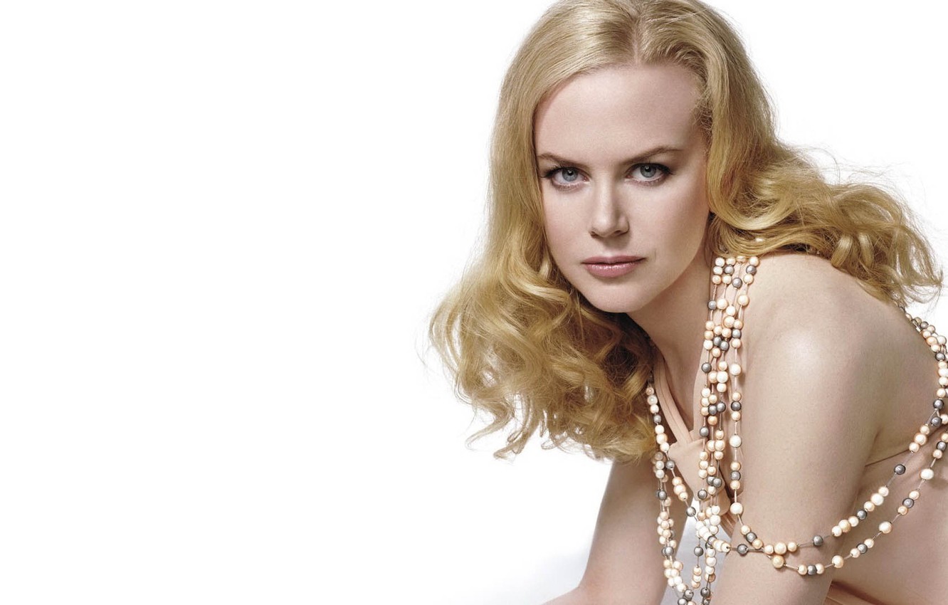 Redhead Nicole Kidman 5k Wallpapers