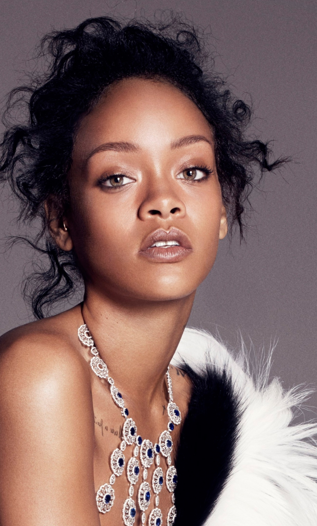 rihanna, face, singer Wallpapers