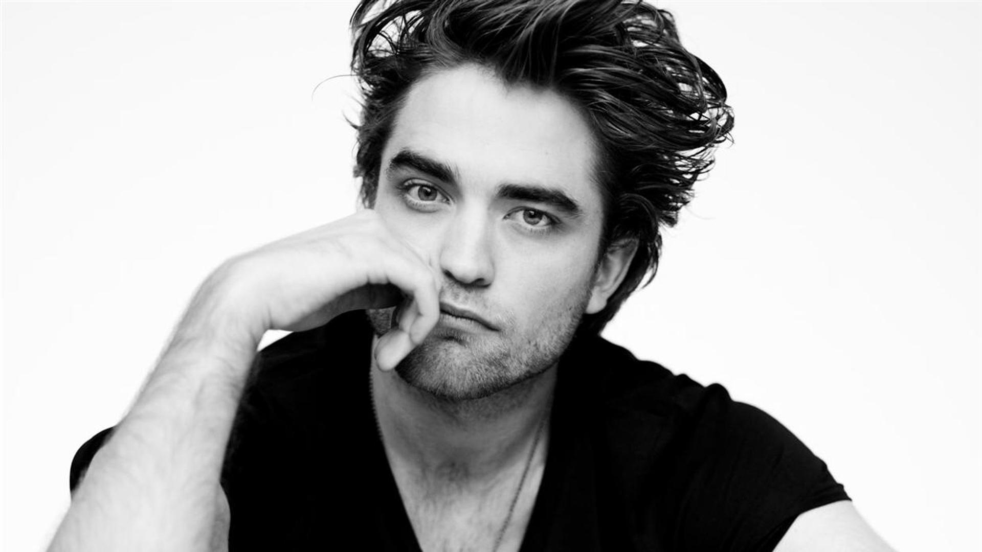 Robert Pattinson Wallpapers