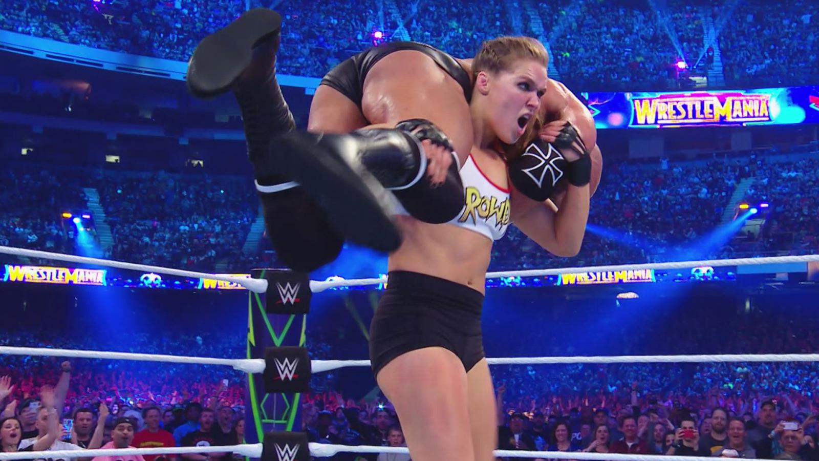 Ronda Rousey In WWE Ring Gear Wallpapers