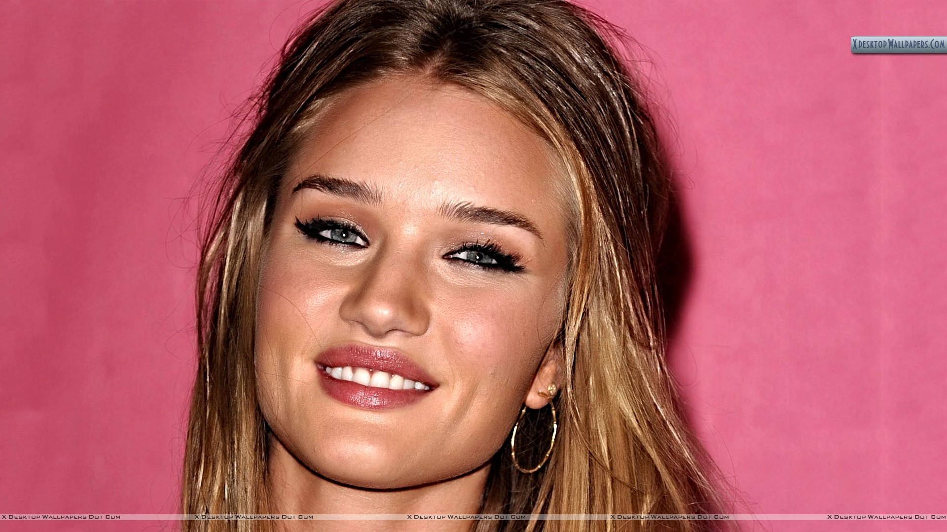 Rosie Huntington Whiteley 2017 Wallpapers