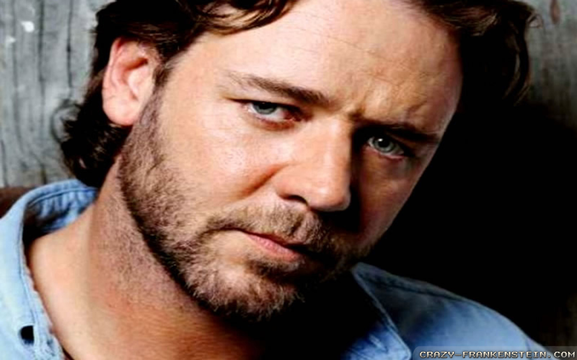 Russell Crowe Wallpapers