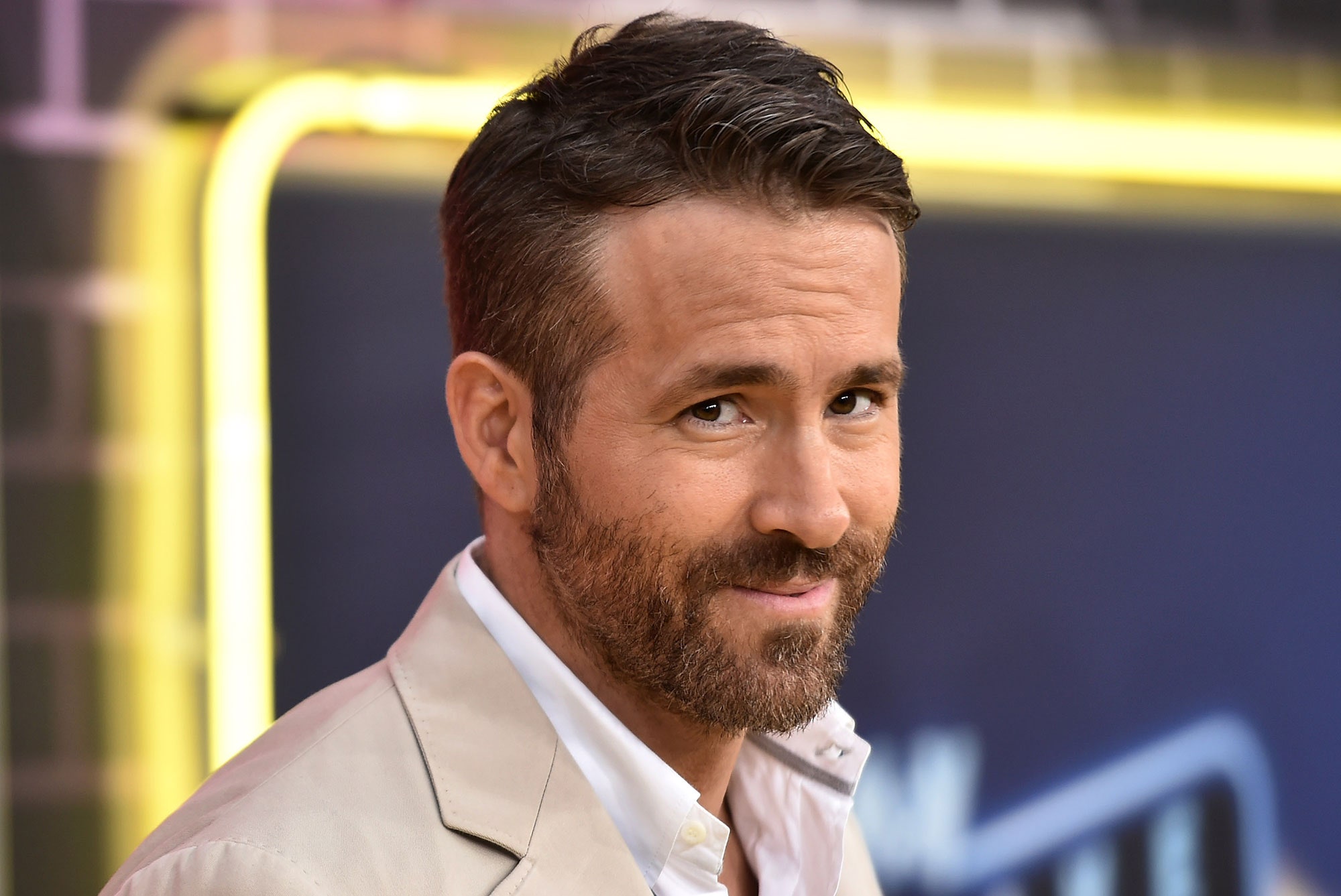 ryan reynolds, face, actor Wallpapers