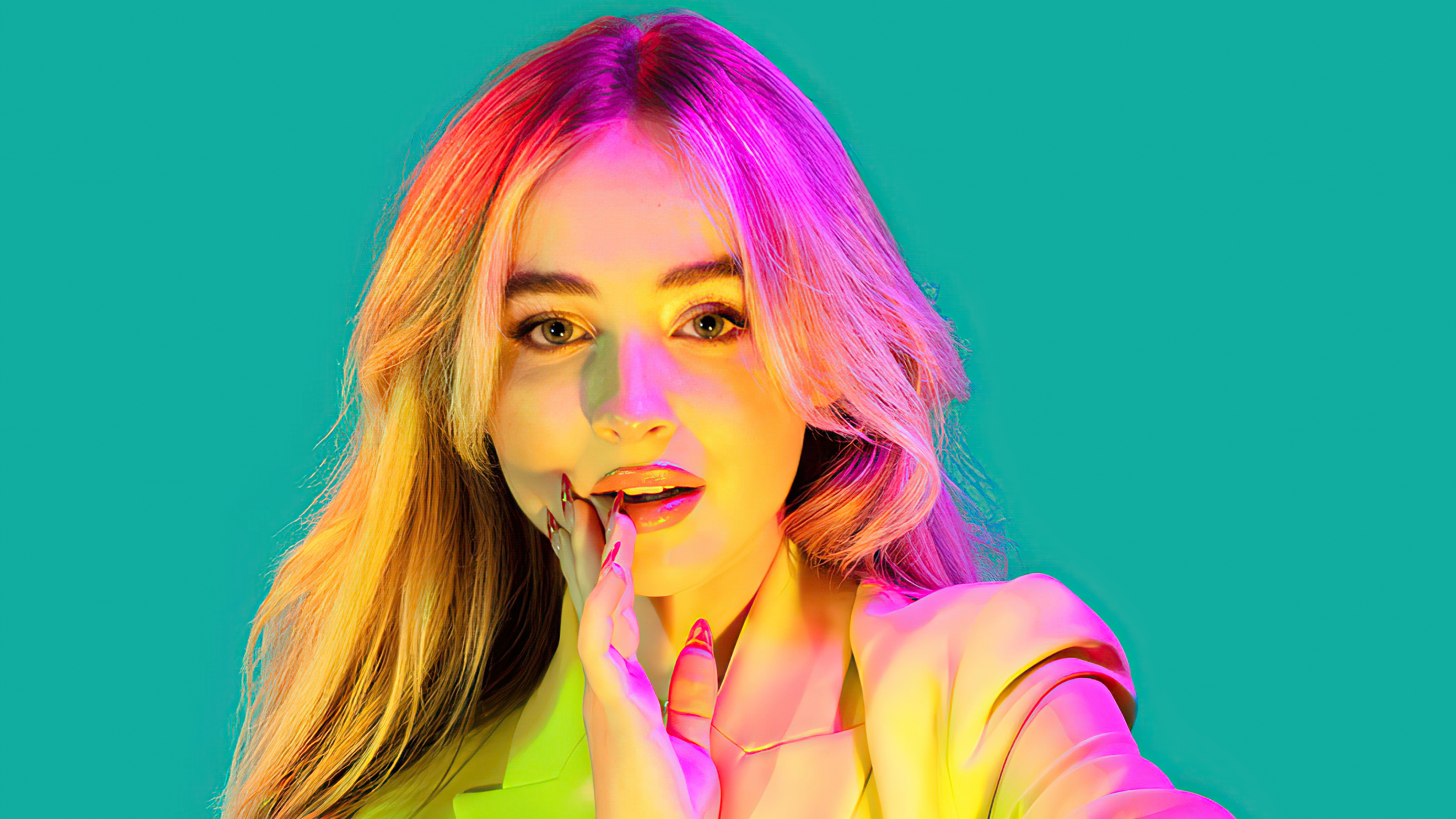 Sabrina Carpenter 4K Wallpapers