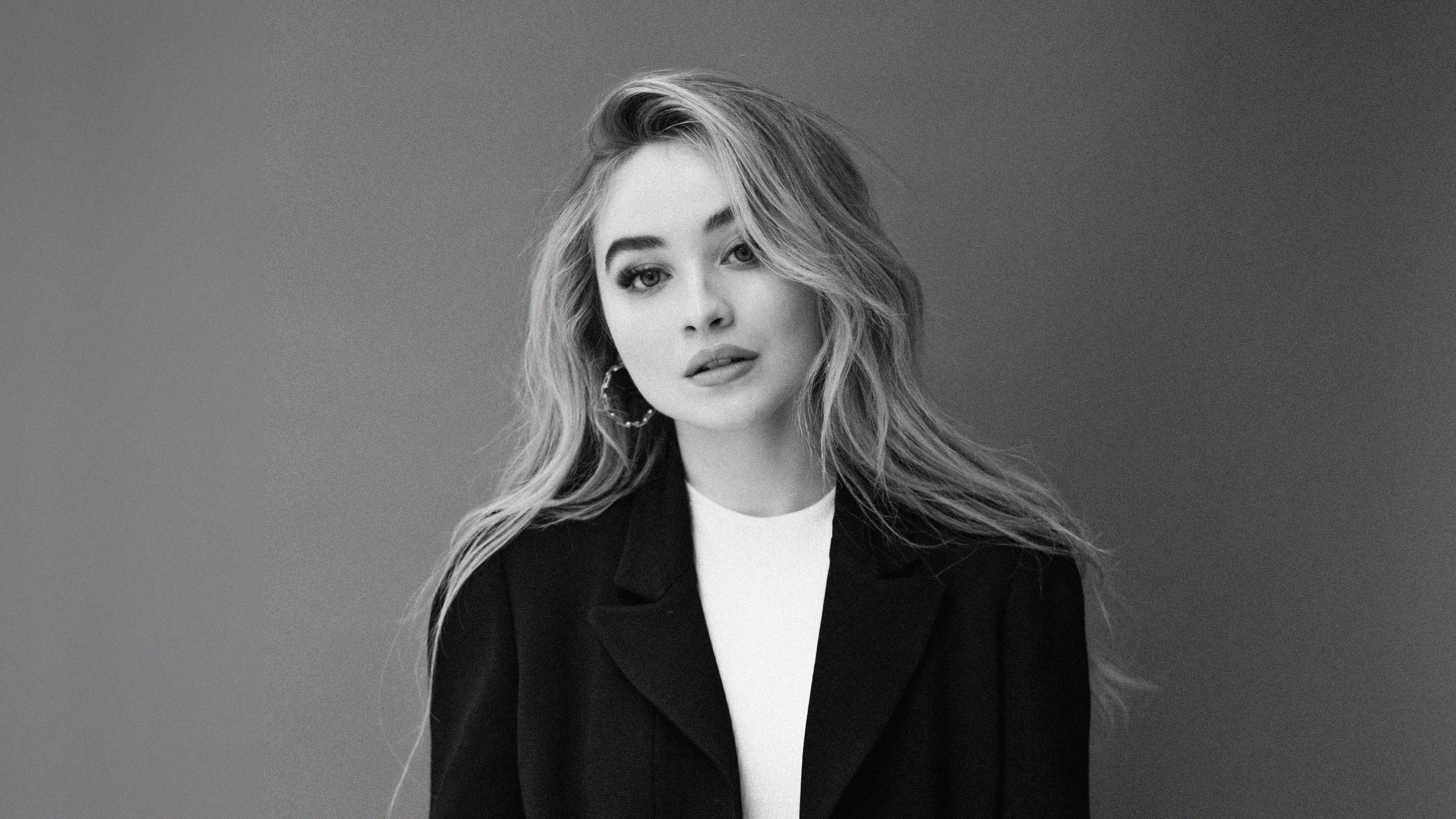 Sabrina Carpenter 4K Wallpapers