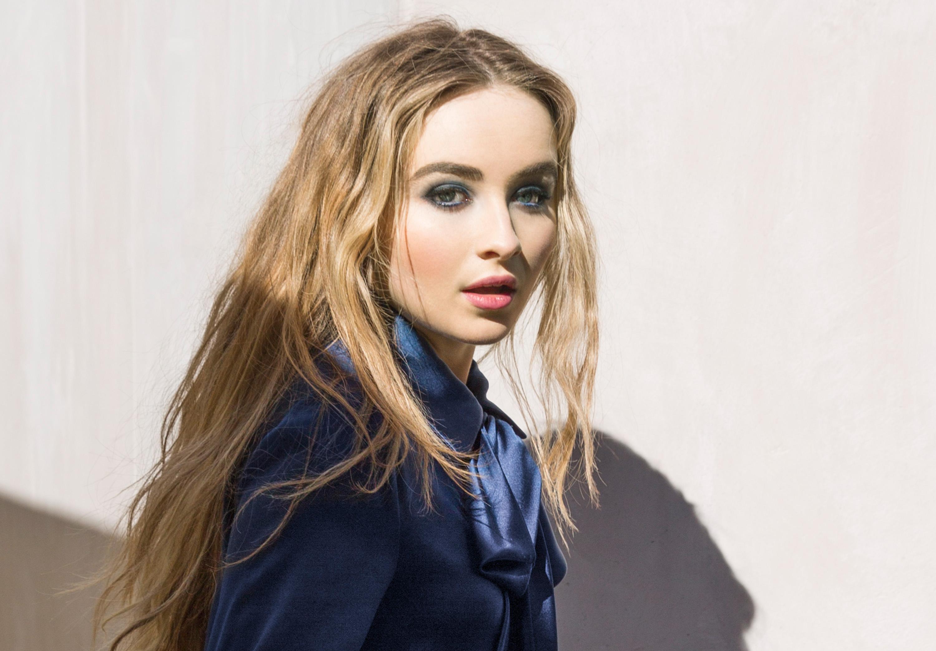 Sabrina Carpenter HD Wallpapers