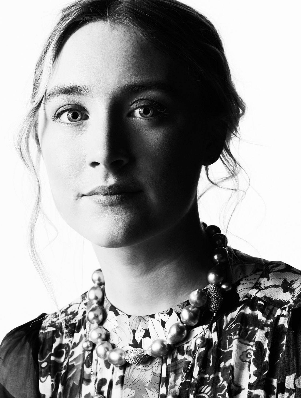 Saoirse Ronan Black And White Portrait Wallpapers