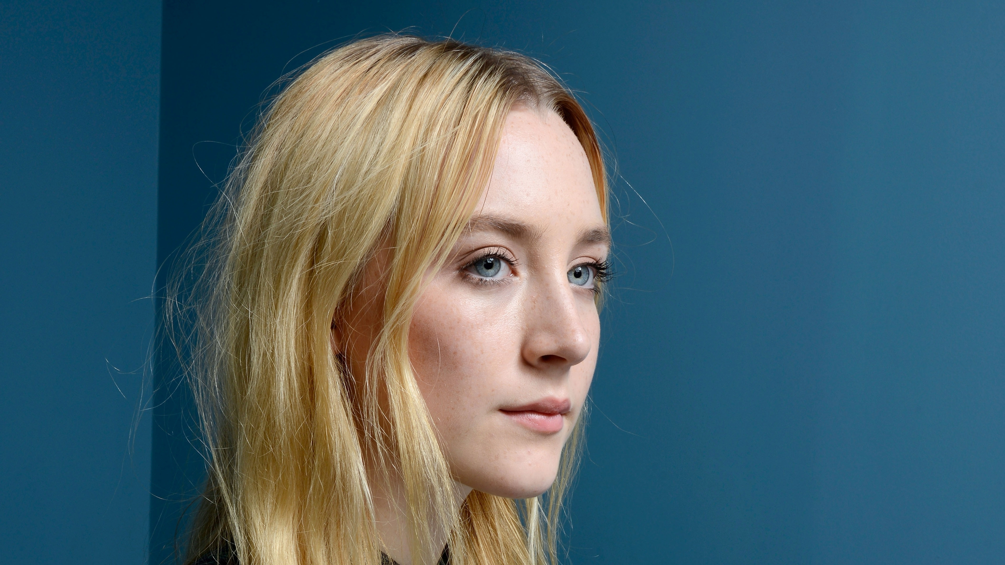 Saoirse Ronan Irish Blonde Wallpapers