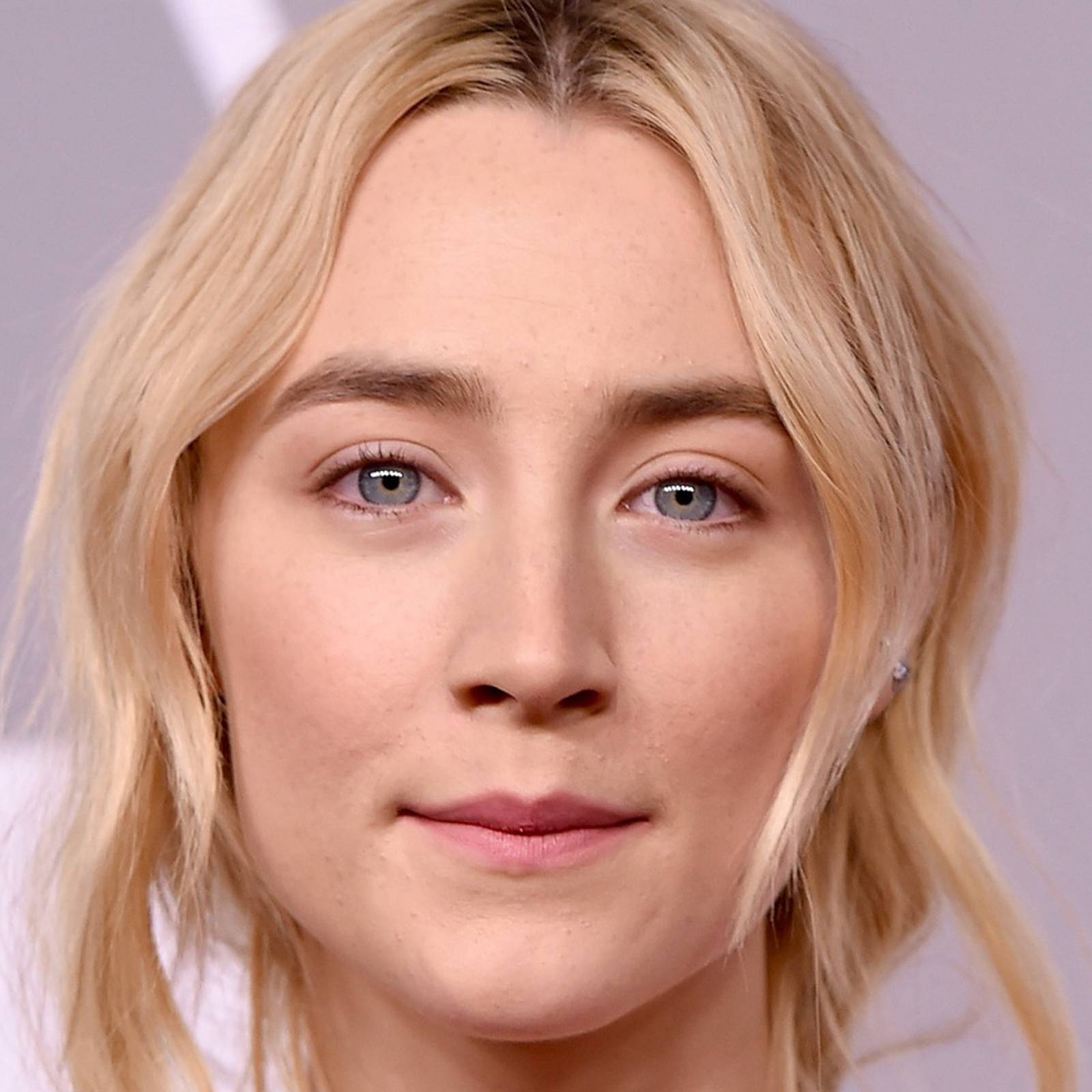 Saoirse Ronan Irish Blonde Wallpapers