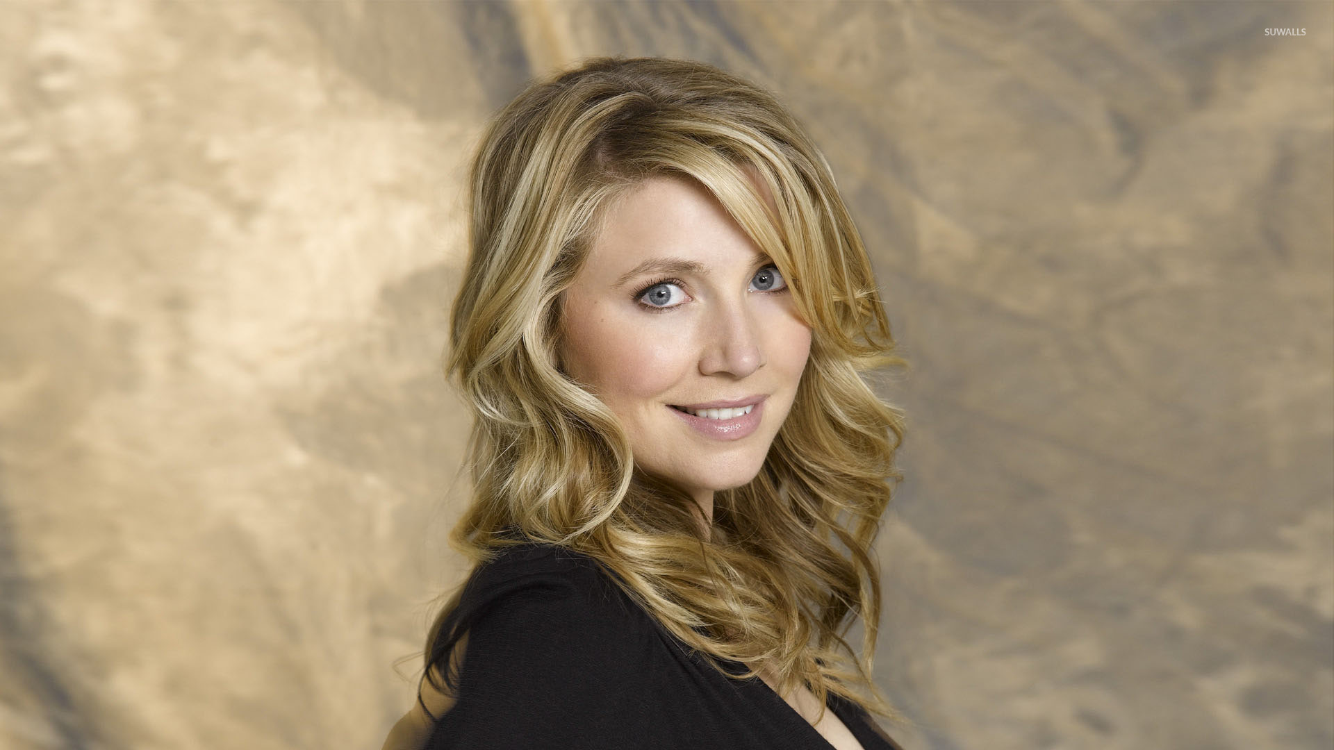 Sarah Chalke Wallpapers