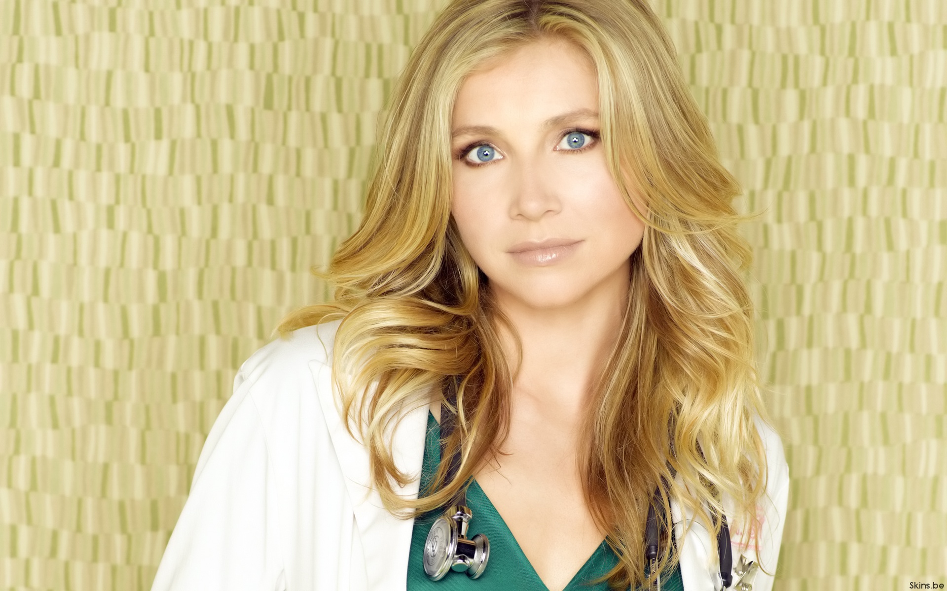 Sarah Chalke Wallpapers