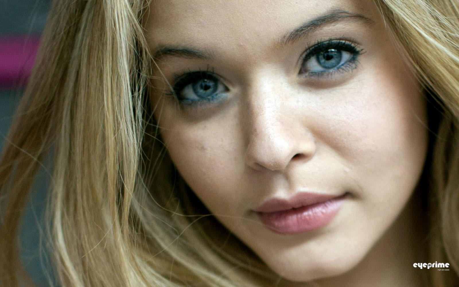 Sasha Pieterse Wallpapers