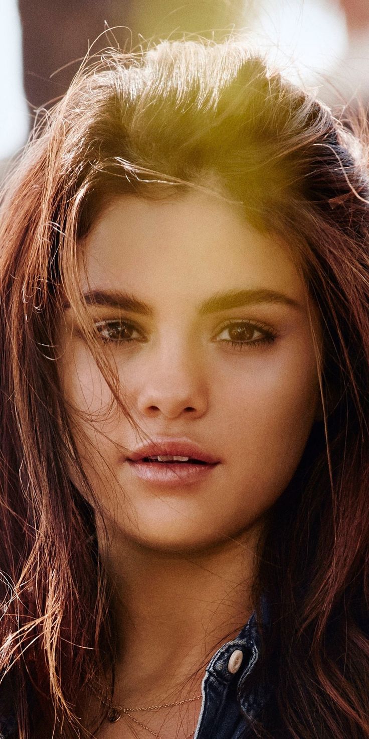 Selena Gomez Beautiful Face 2021 Wallpapers