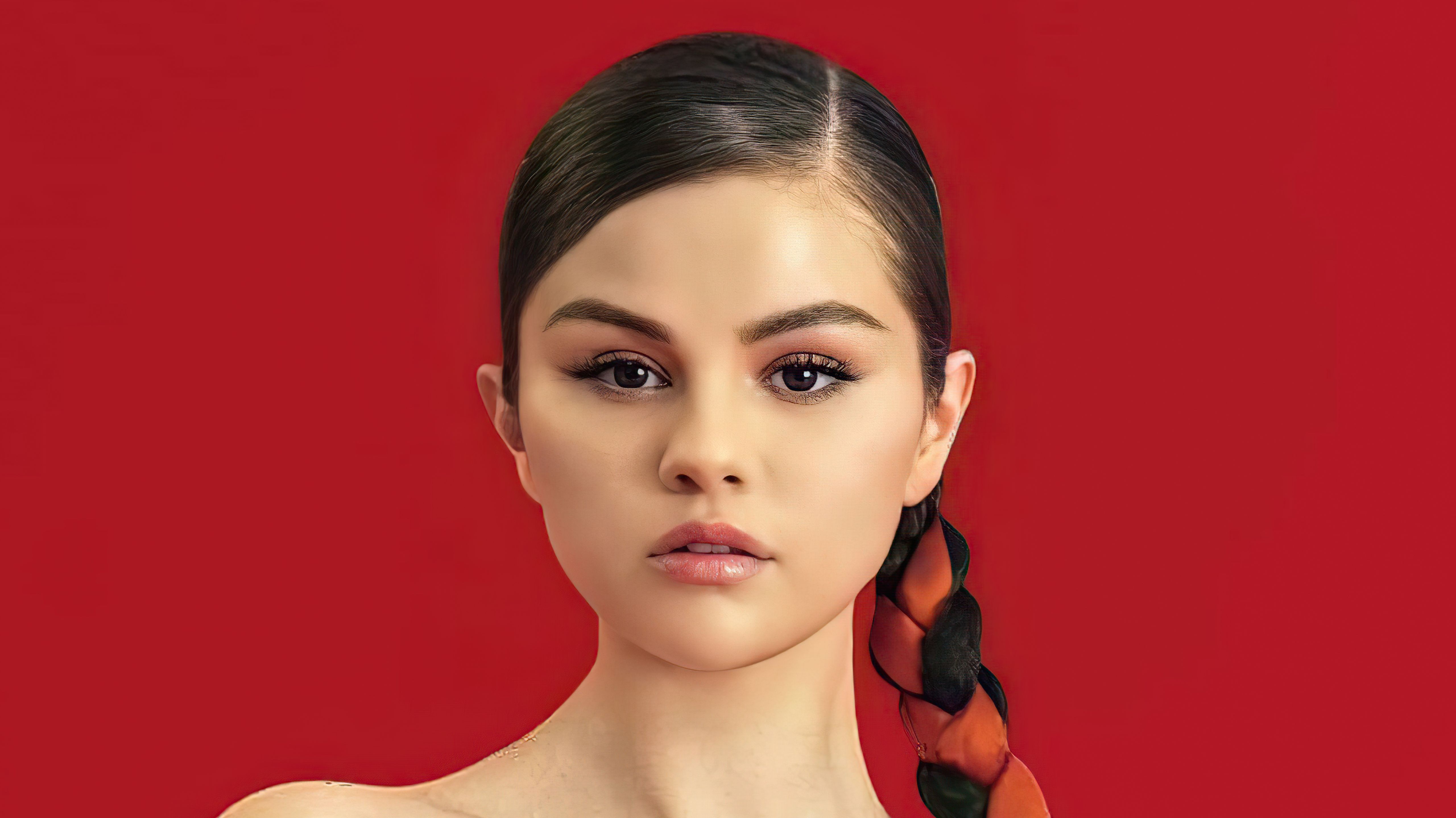 Selena Gomez Beautiful Face 2021 Wallpapers