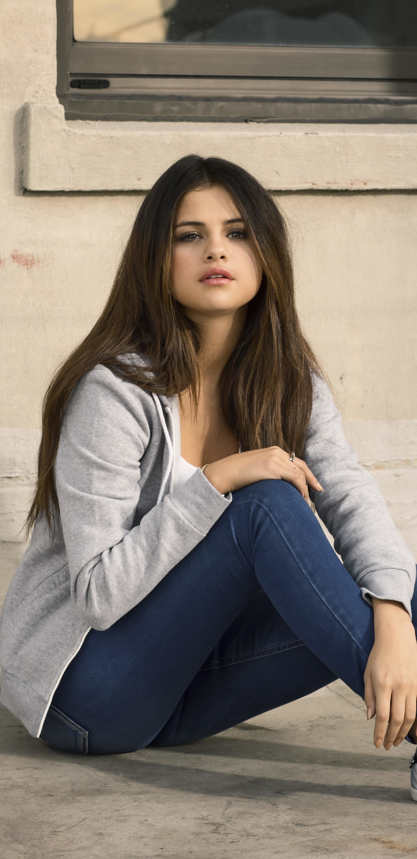 Selena Gomez Cute 2020 Wallpapers