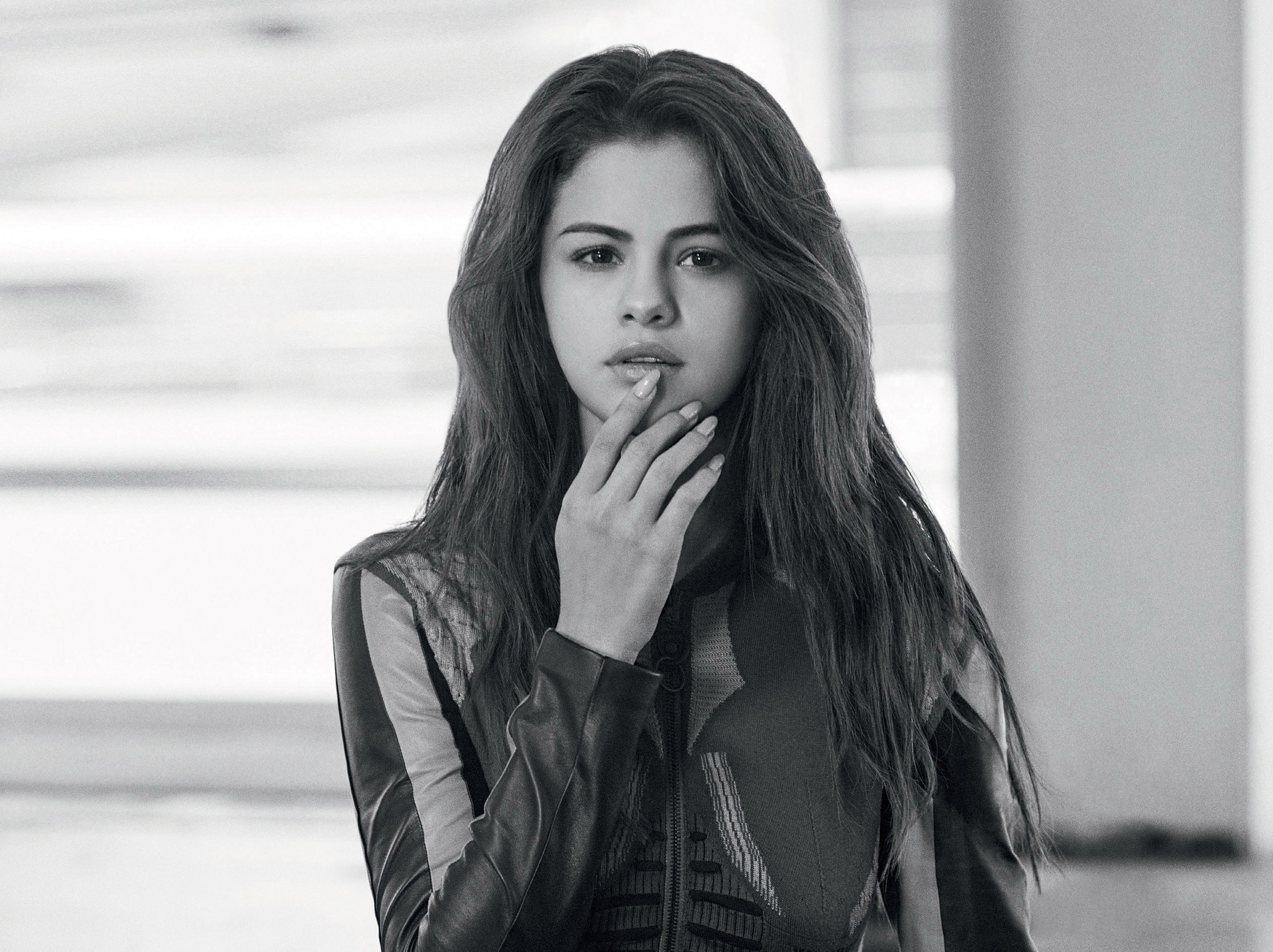 Selena Gomez Monochrome Wallpapers