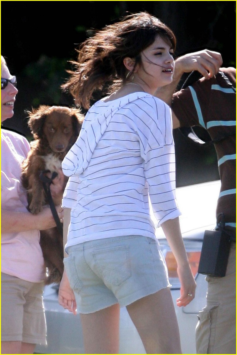 Selena Gomez with Dog Wallpapers