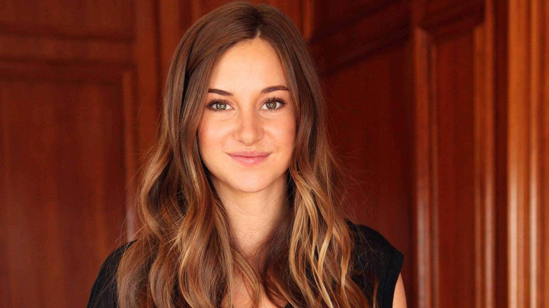 Shailene Woodley Actress Wallpapers