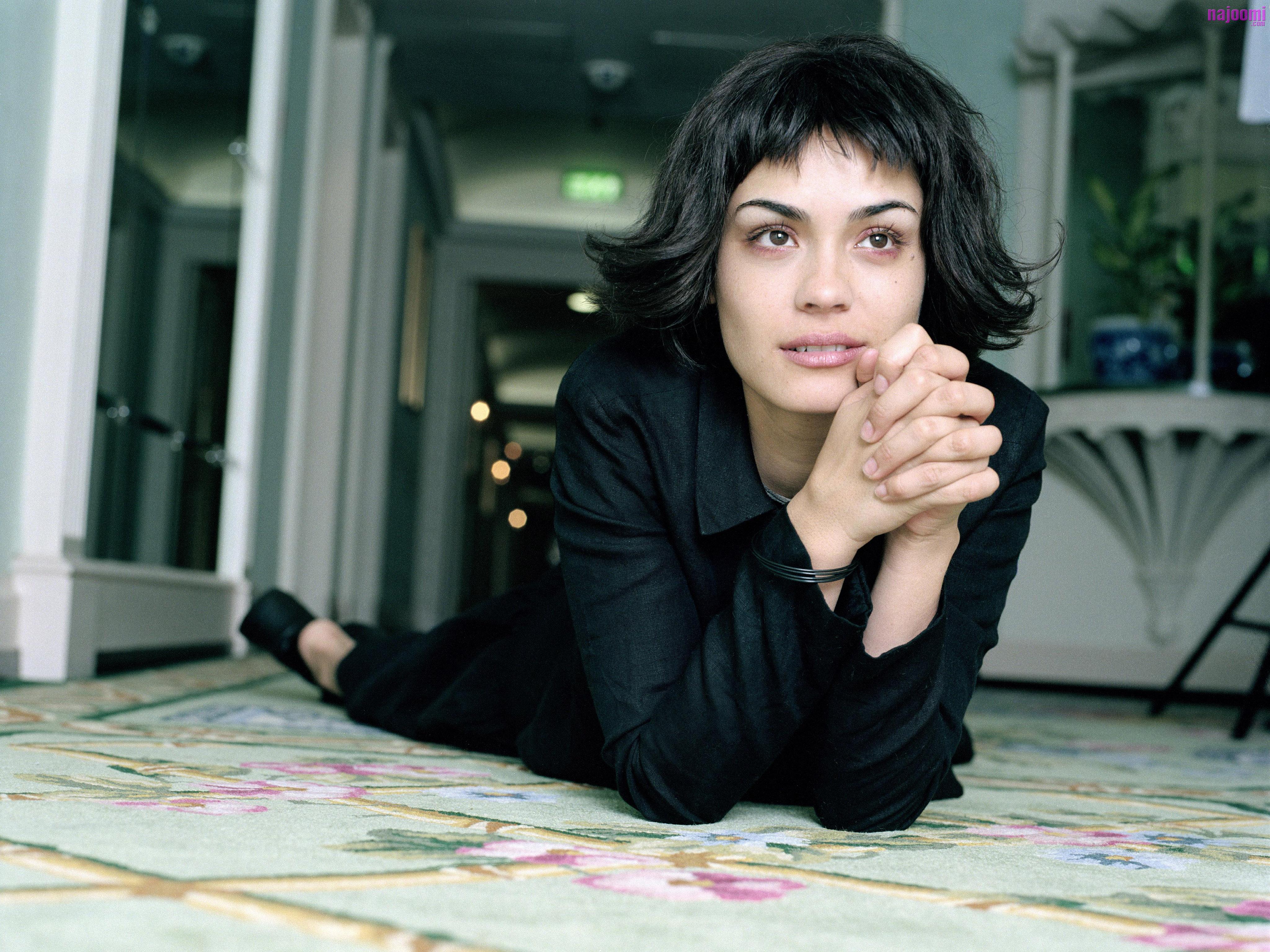 Shannyn Sossamon Wallpapers