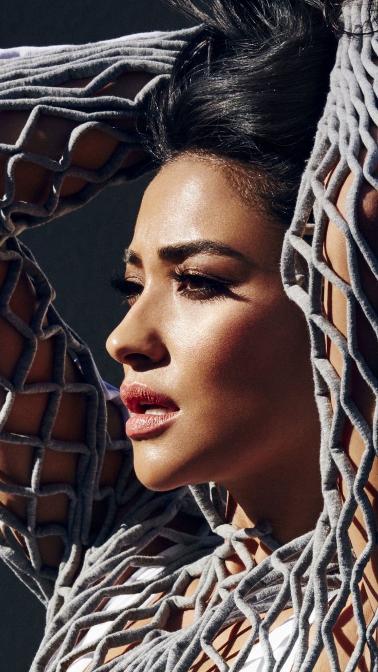 Shay Mitchell 2018 Wallpapers