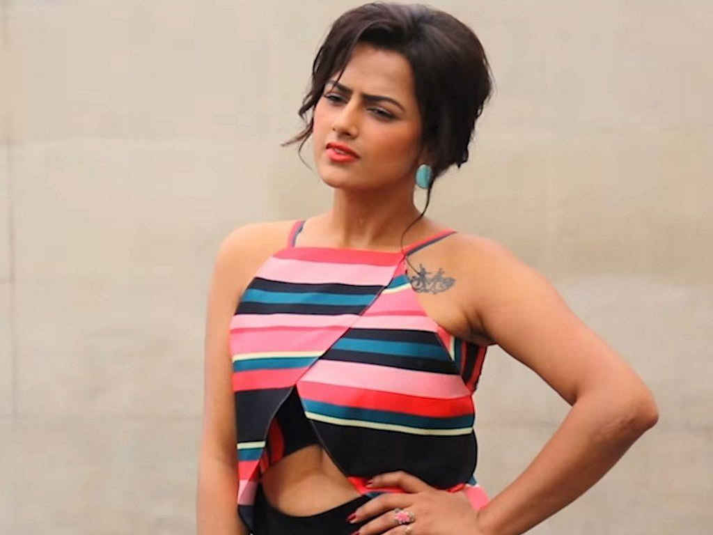 Shraddha Srinath Wallpapers