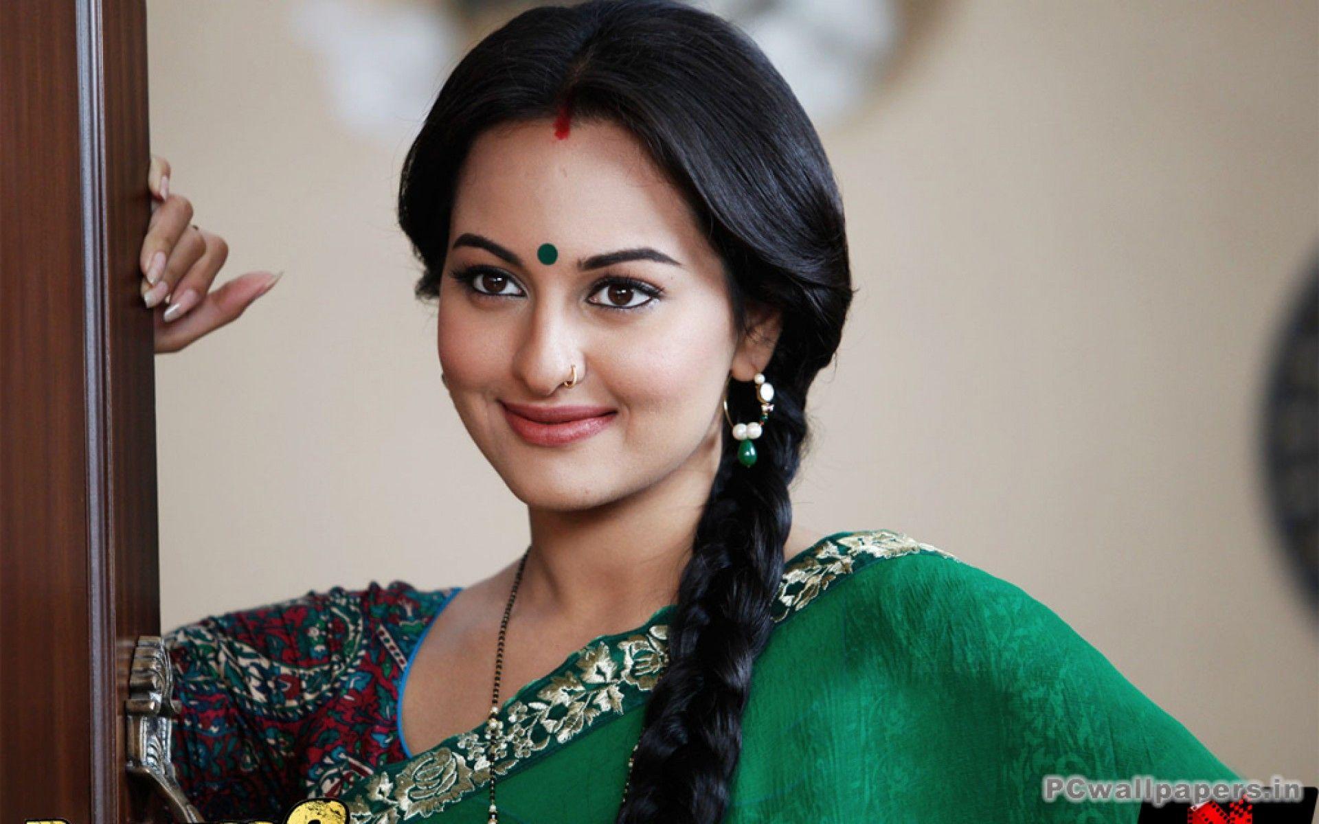 Sonakshi Sinha Wallpapers