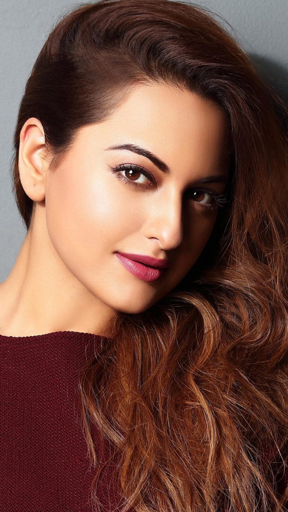 Sonakshi Sinha Wallpapers