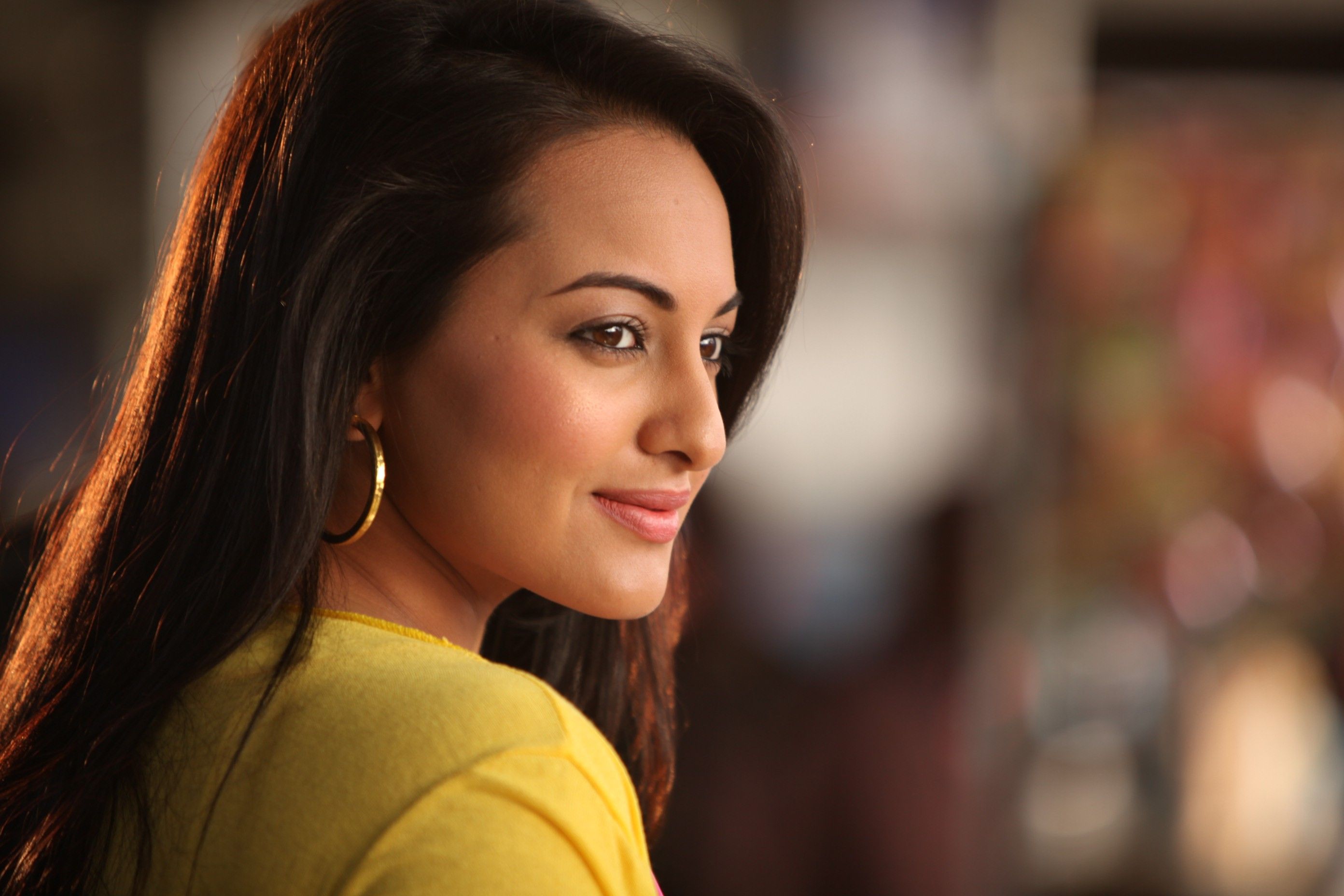 Sonakshi Sinha Wallpapers