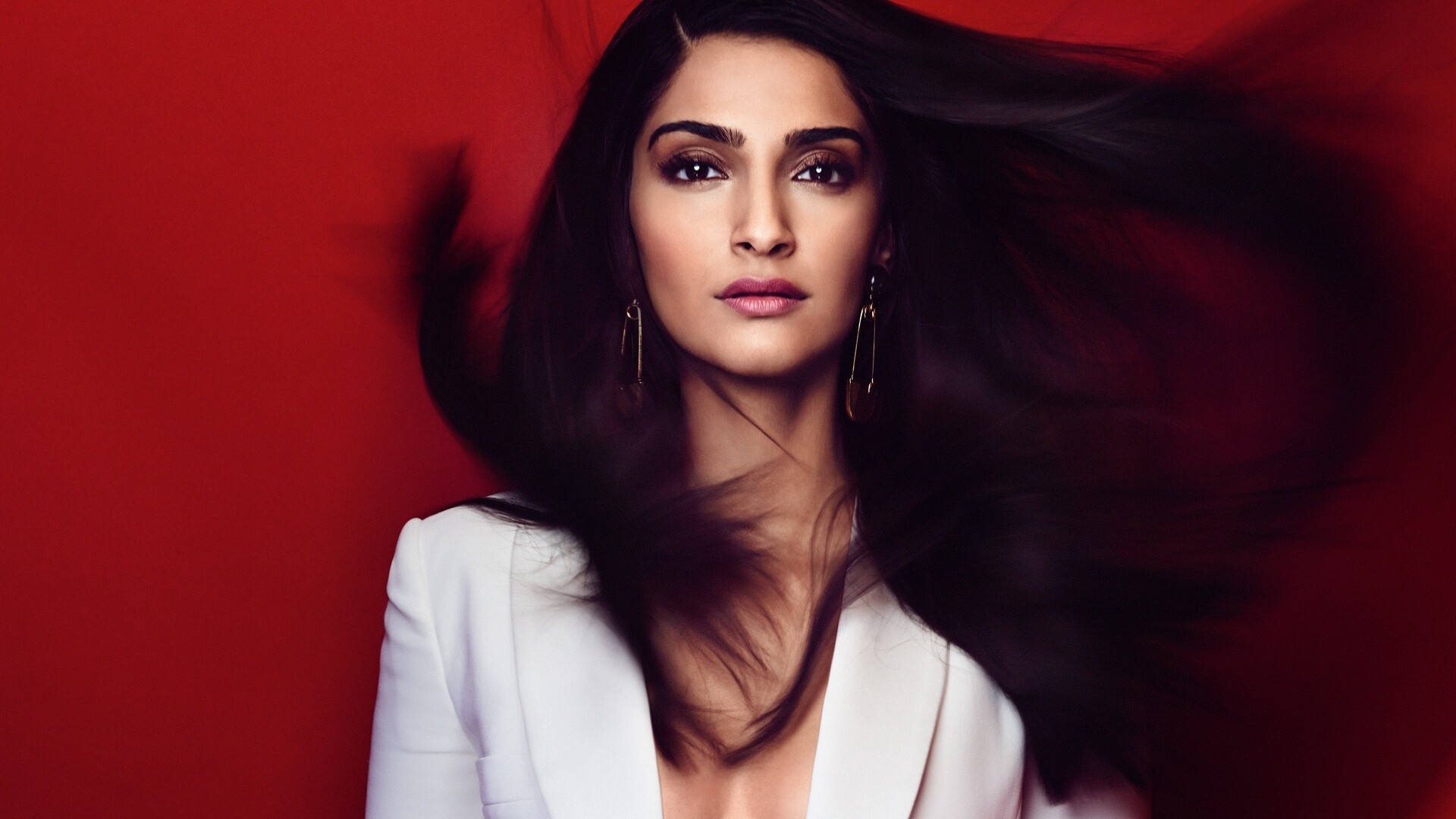 Sonam Kapoor Wallpapers